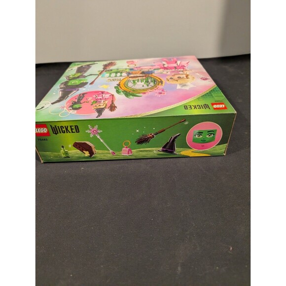 LEGO Wicked Elphaba & Glinda Figures 75682 (558 pcs) – New/Sealed Box - Picture 3 of 6